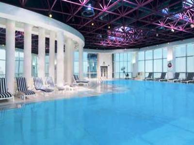 Hilton Baynunah Hotel 아부다비 외부 사진